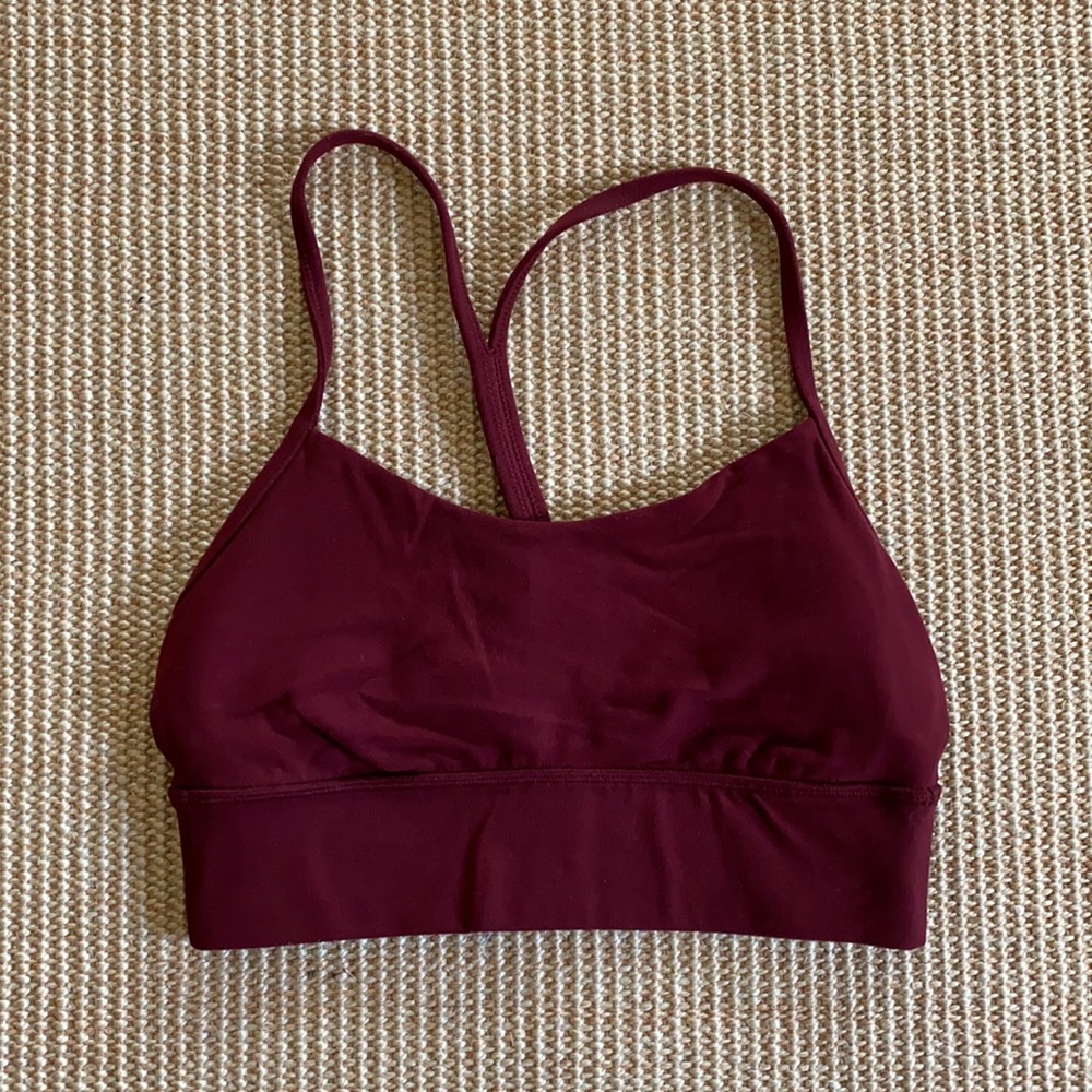 Lululemon sports bra